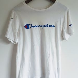 Champion t-shirt